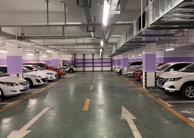 自動抬桿、進出自由！59家單位錯時共享車位等你停 共享自行車使通勤更鏈